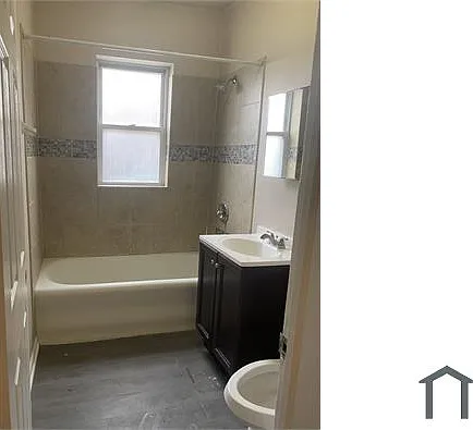 2648 E 78th St #3 — Photo 5