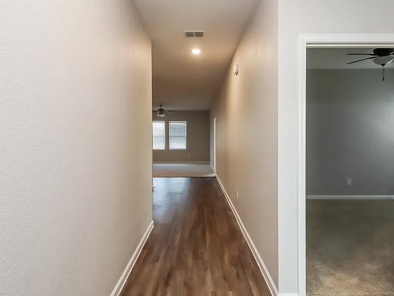10332 Jameson Ln — Photo 15