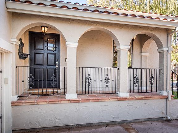 4th image of 235 Portola Dr