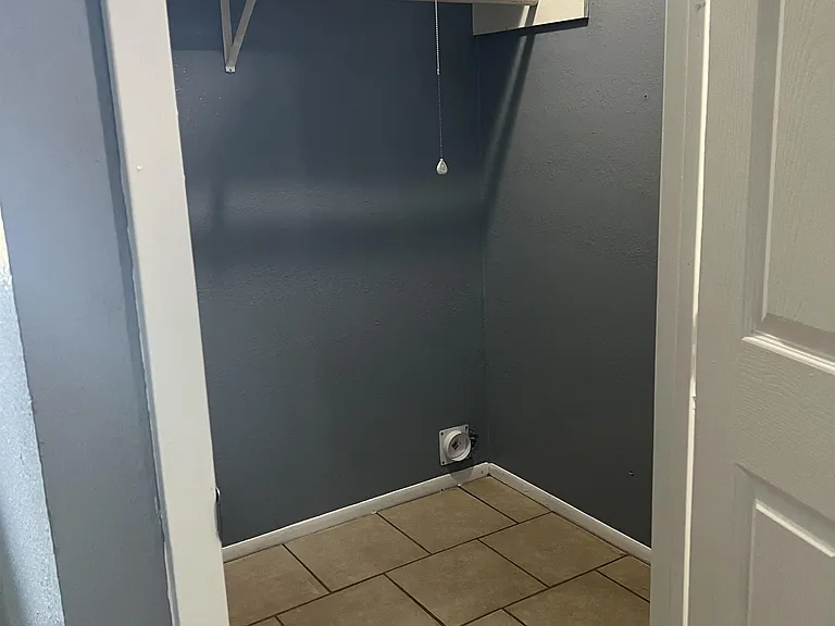 3513 Glenda Ave #1 — Photo 8