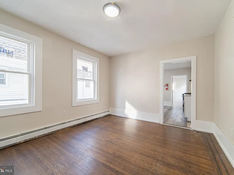 21 N Laclede Pl — Photo 10