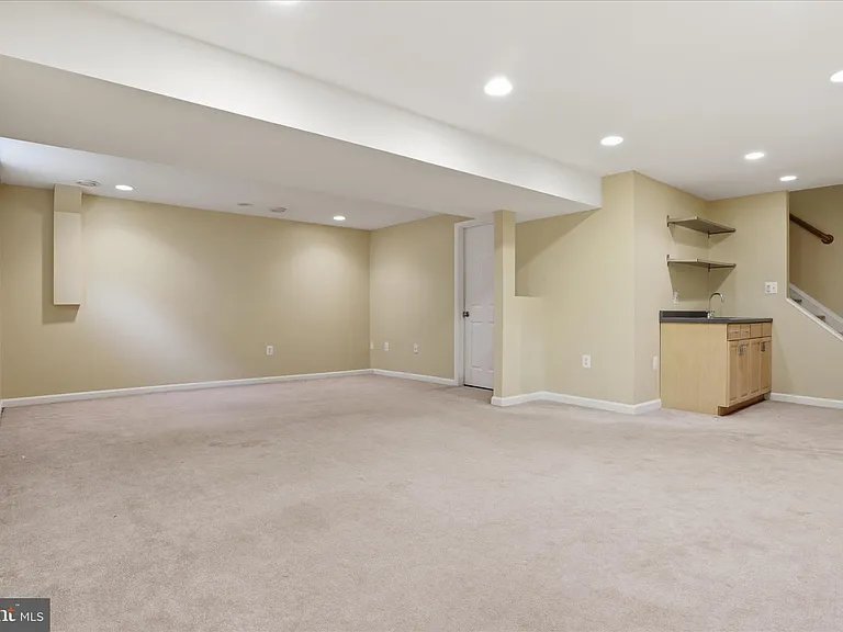 10617 Wheatley St — Photo 15