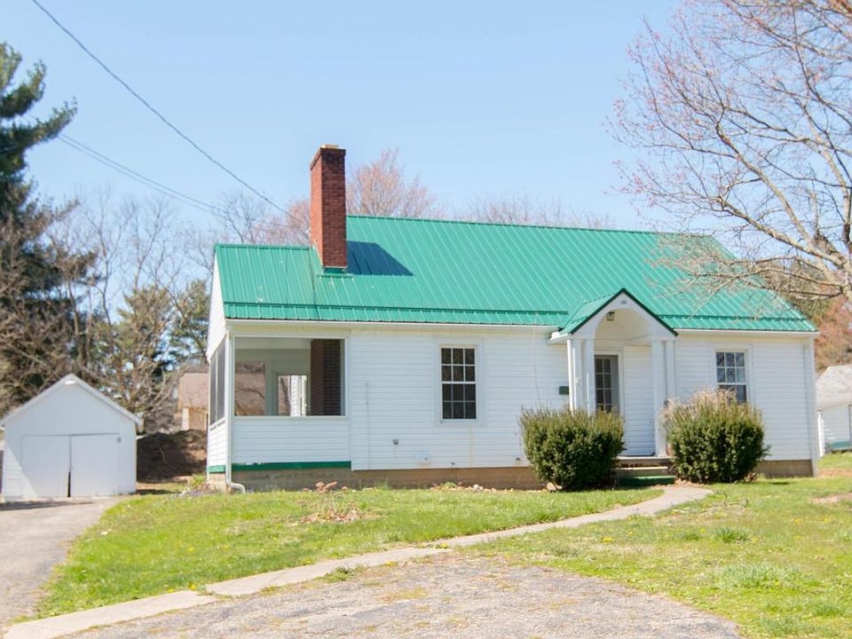1st image of 145 Mansfield Ave