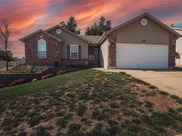 206 Isaiah Ln, Hillsboro, MO 63050