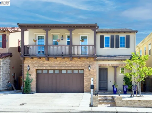 2730 Mount Dana Dr, Dublin, CA 94568