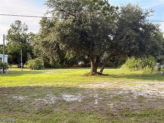 5th image of 1780 Tucker Ln