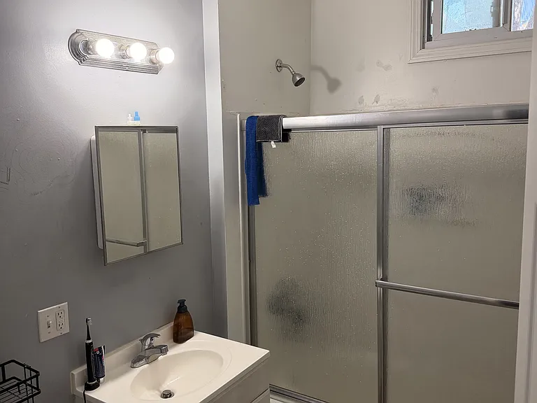 203 Maple St — Photo 13