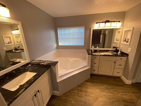 5th image of 1095 Egret Lake Way
