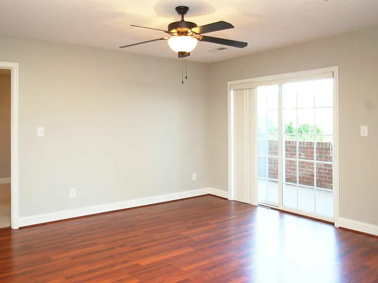 100 Capstone Dr #3 — Photo 17