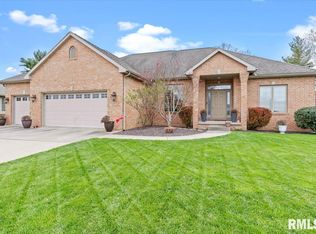 2228 W Laurel St, Springfield, IL 62704