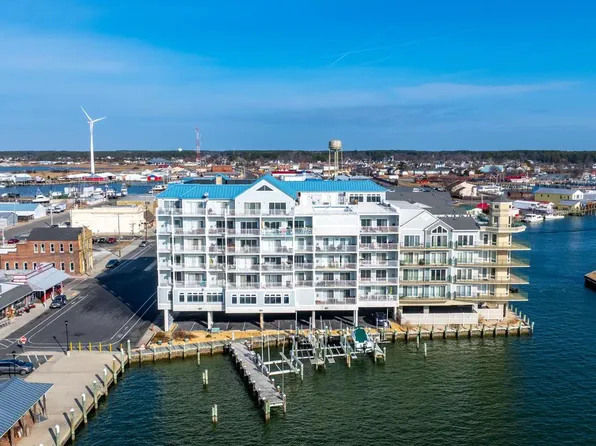 1 Dock St Unit 301, Crisfield, MD 21817