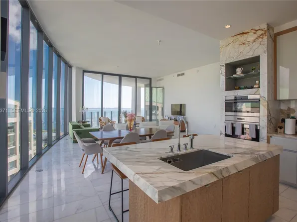 2821 S Bayshore Dr Unit 20D, Miami, FL 33133