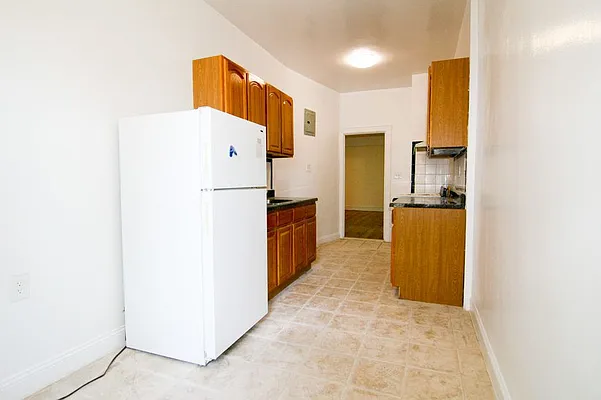 Rented by Horowitz Real Estate | media 21