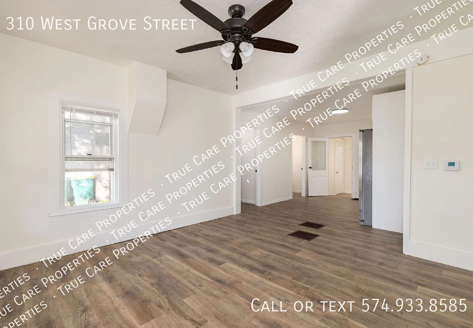 Remodeled 4 bedroom home in the heart of Mishawaka - Available 10/10! — Photo 2
