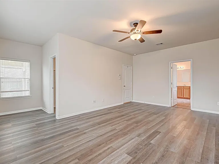 2815 Mustang Hill Ln — Photo 31