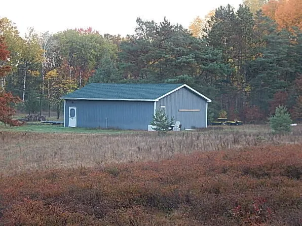 10529 River Rd, Evart, MI 49631