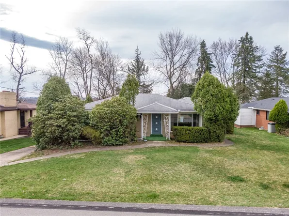 303 Henry Dr, North Huntingdon, PA 15642