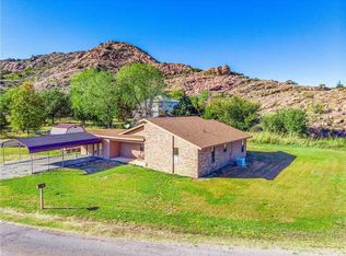 407 E Hahn St, Granite, OK 73547