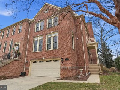 10444 Courtney Dr, Fairfax, VA, 22030