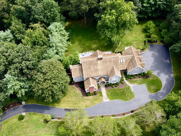 30A Soundview Farm, Weston, CT 06883