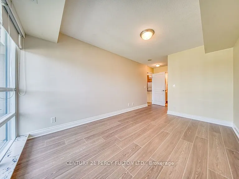 55 S Town Centre Blvd #601 — Photo 21