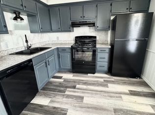 605 S Cimmaron Rd #15, Tuttle, OK 73089