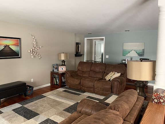 Main floor living room