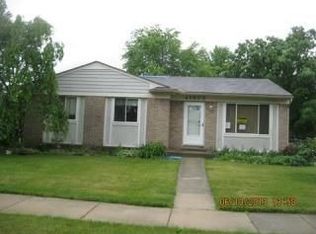 41573 Tompkins St, Van Buren Township, MI 48111