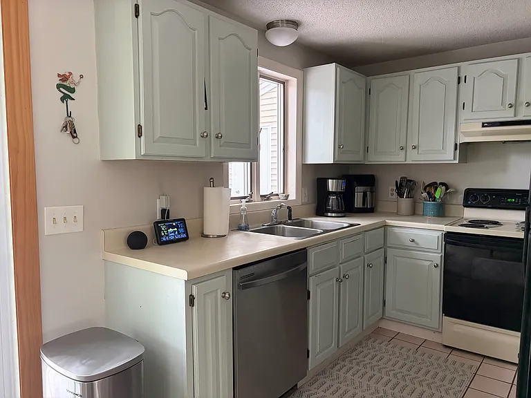 19D Castle Rock Dr — Photo 3
