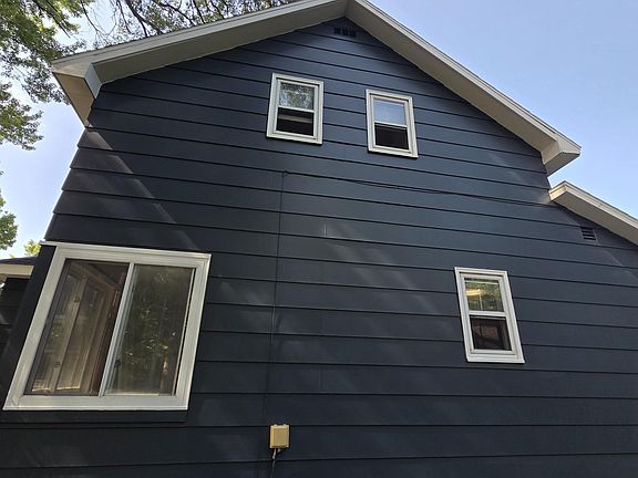 4th image of 403 7th St