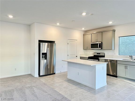 5th image of 10362 Rose Palisade St