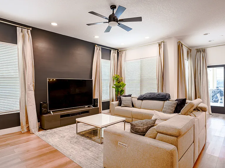 2575 Muirfield Ter — Photo 26