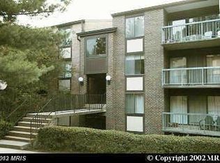 9711 Kings Crown Ct APT 2, Fairfax, VA 22031