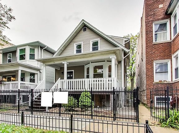 3rd image of 4437 N Saint Louis Ave