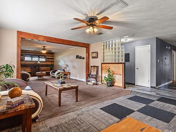 5th image of 244 Hickerson Ave