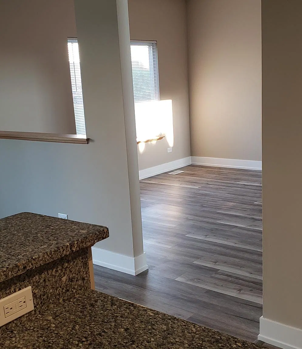 3 bed, 2.5 bath, 1650 sqft, $2,800 — Photo 3