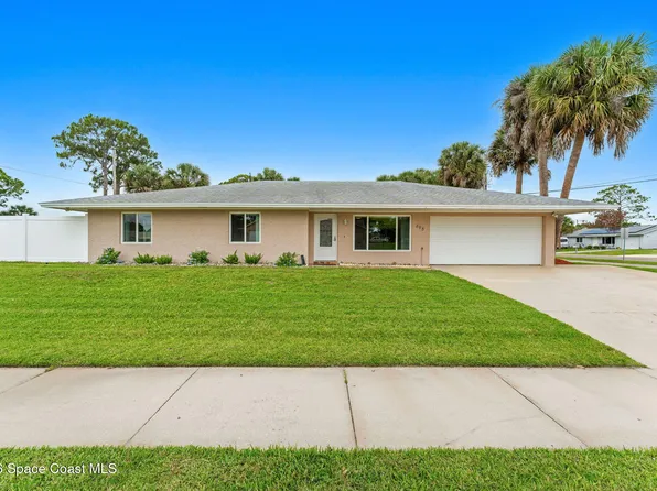 498 Chamberlin Ave NW, Palm Bay, FL 32907