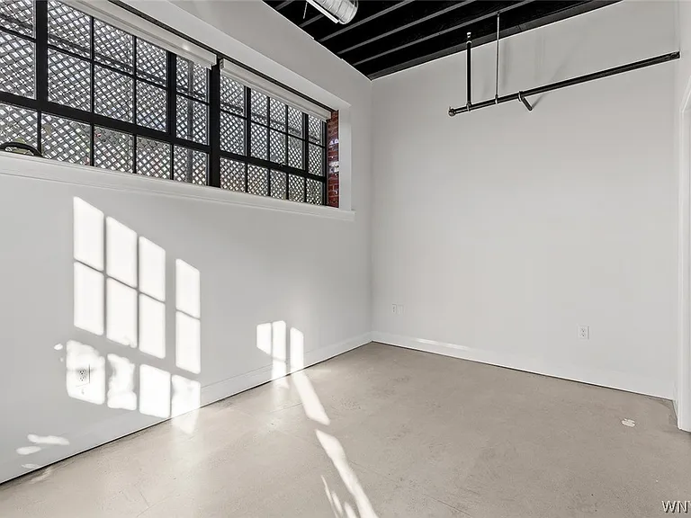 1786 Main St #103 — Photo 4