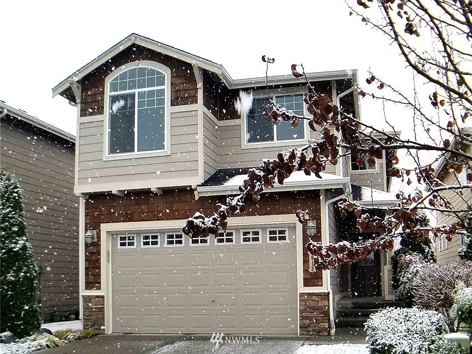 1st image of 4813 145th Place NE #98