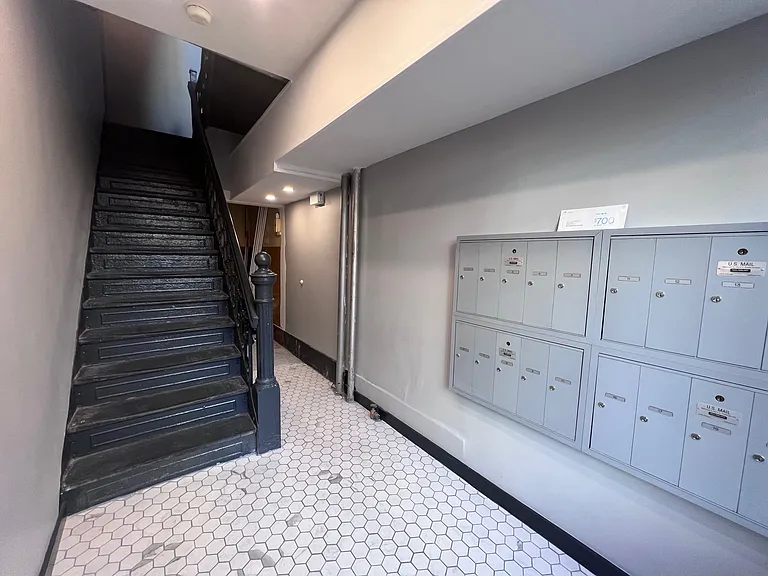 169 Sullivan St #19 — Photo 13