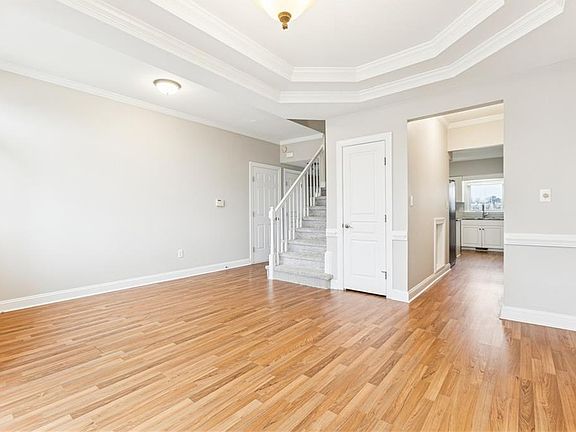 5th image of 6 Channel Ln