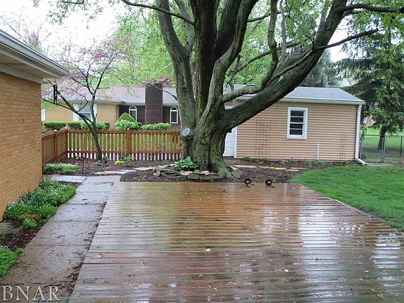 5th image of 2803 Grandview Dr