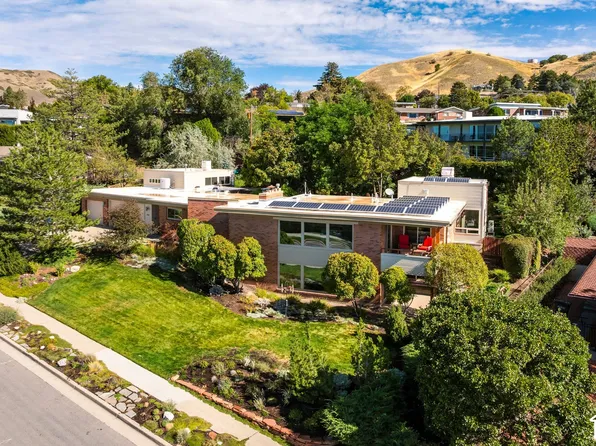 754 N Hilltop Rd, Salt Lake City, UT 84103