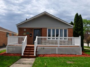 7800 Mulligan Ave, Burbank, IL 60459