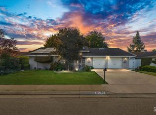 705 Bermuda St, Bakersfield, CA 93309