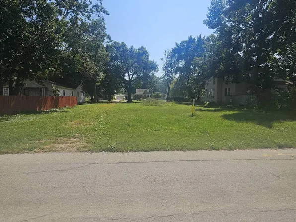 622 Main St, Osage City, KS 66523