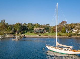 5 Court St, Jamestown, RI 02835