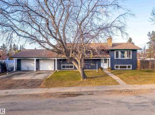 5708 47th Ave, Cold Lake, AB T9M1T9