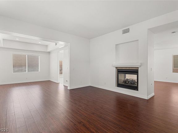 4th image of 9123 Weeping Hollow Ave