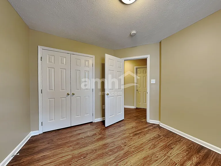 112 Pine Orchard Ct — Photo 16